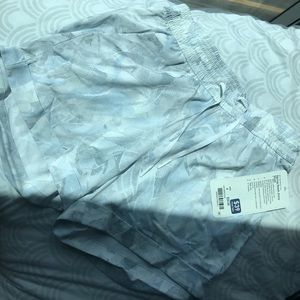 Spring Break Away Short